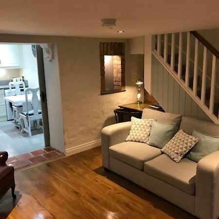 Arthur Street Guest Cottage No16 Hillsborough Dış mekan fotoğraf